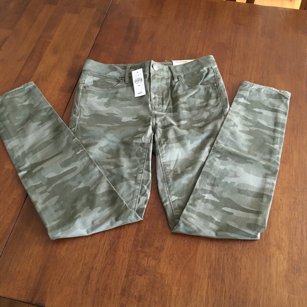 NWT Loft Camo pants, Marissa Skinny 00